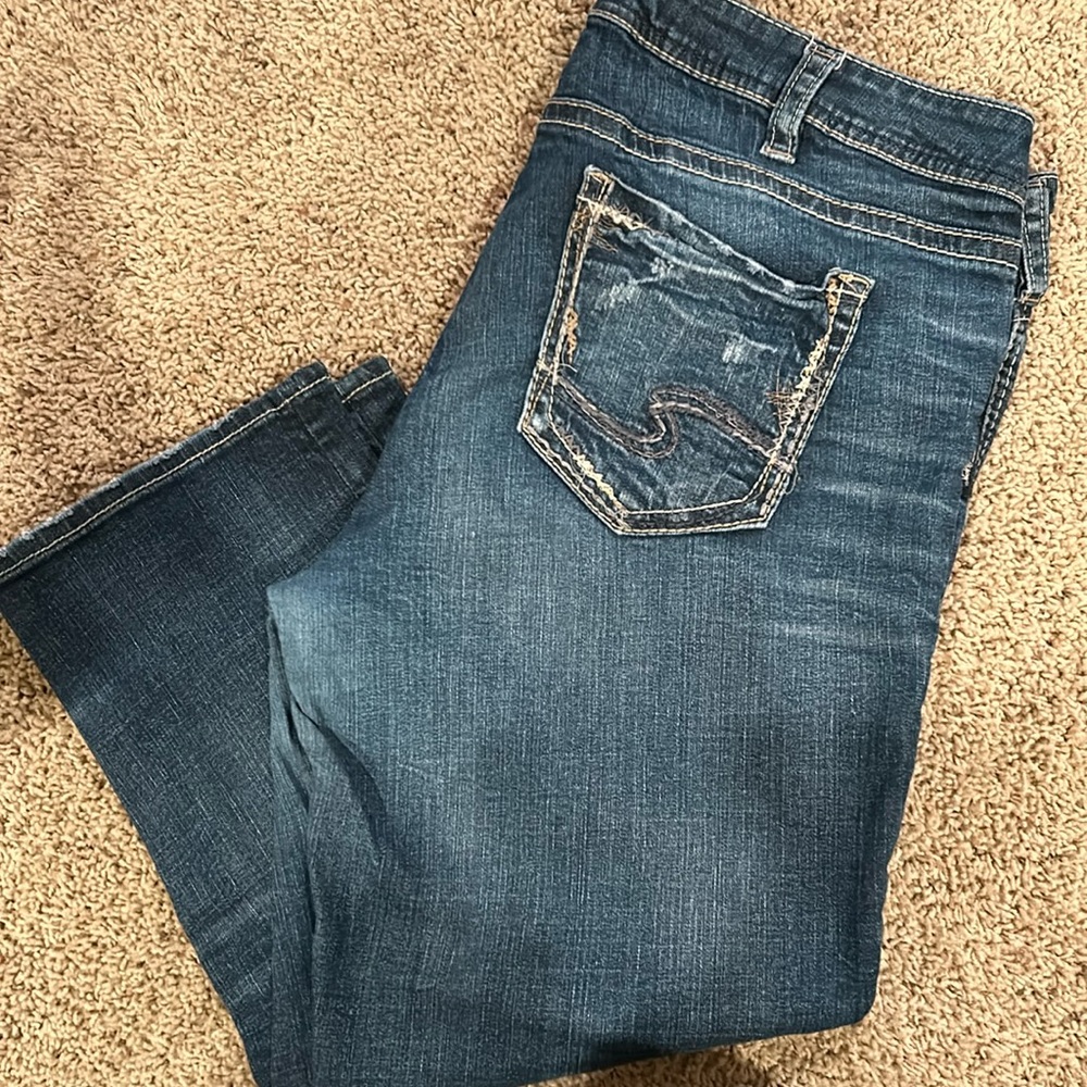 Silver Capri sz 16